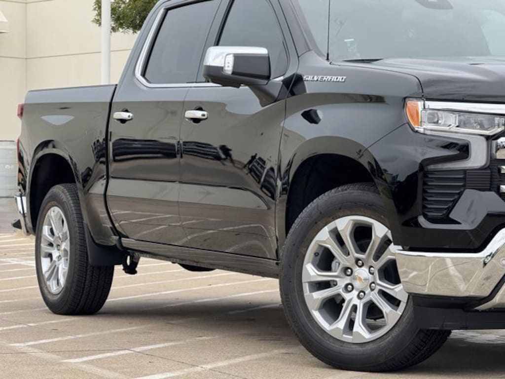 New 2026 Chevrolet Silverado 1500 LTZ Truck Crew Cab