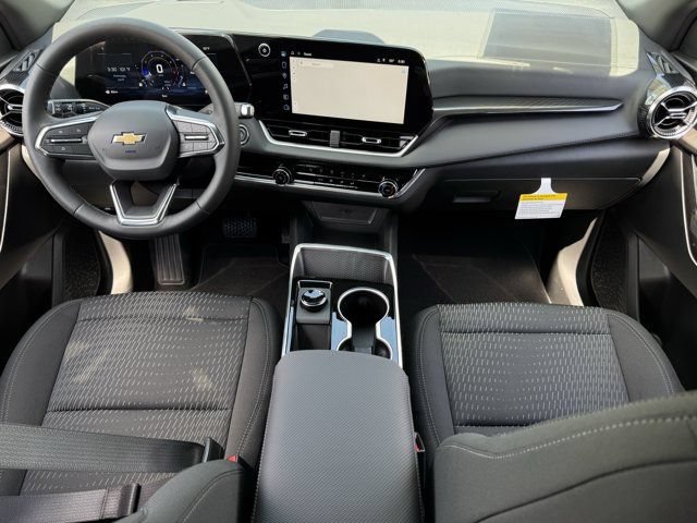 2027 Chevrolet Equinox LT - Photo 9