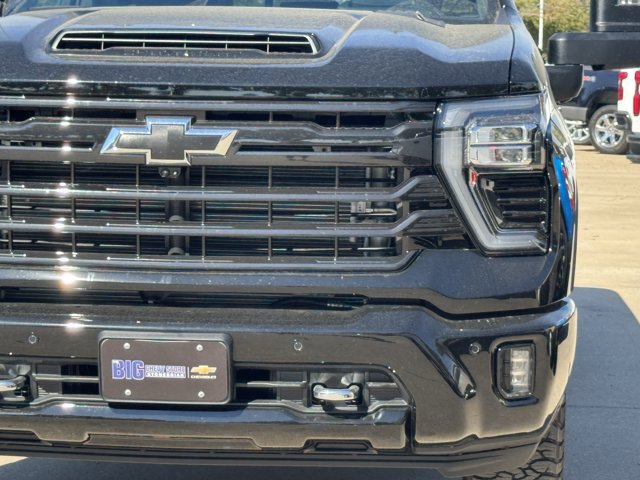 2026 Chevrolet Silverado 2500 HD High Country - Photo 8