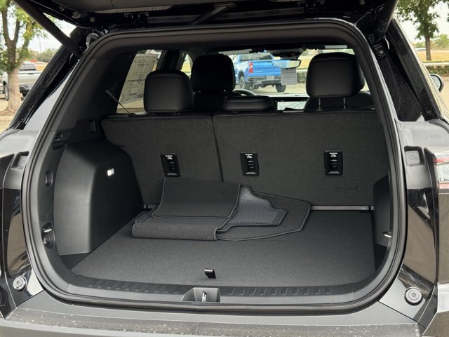 2027 Chevrolet Equinox LT - Photo 26