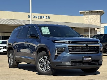 2025 Chevrolet Traverse LT SUV