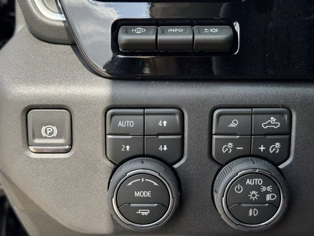 2026 Chevrolet Silverado 1500 High Country - Photo 18