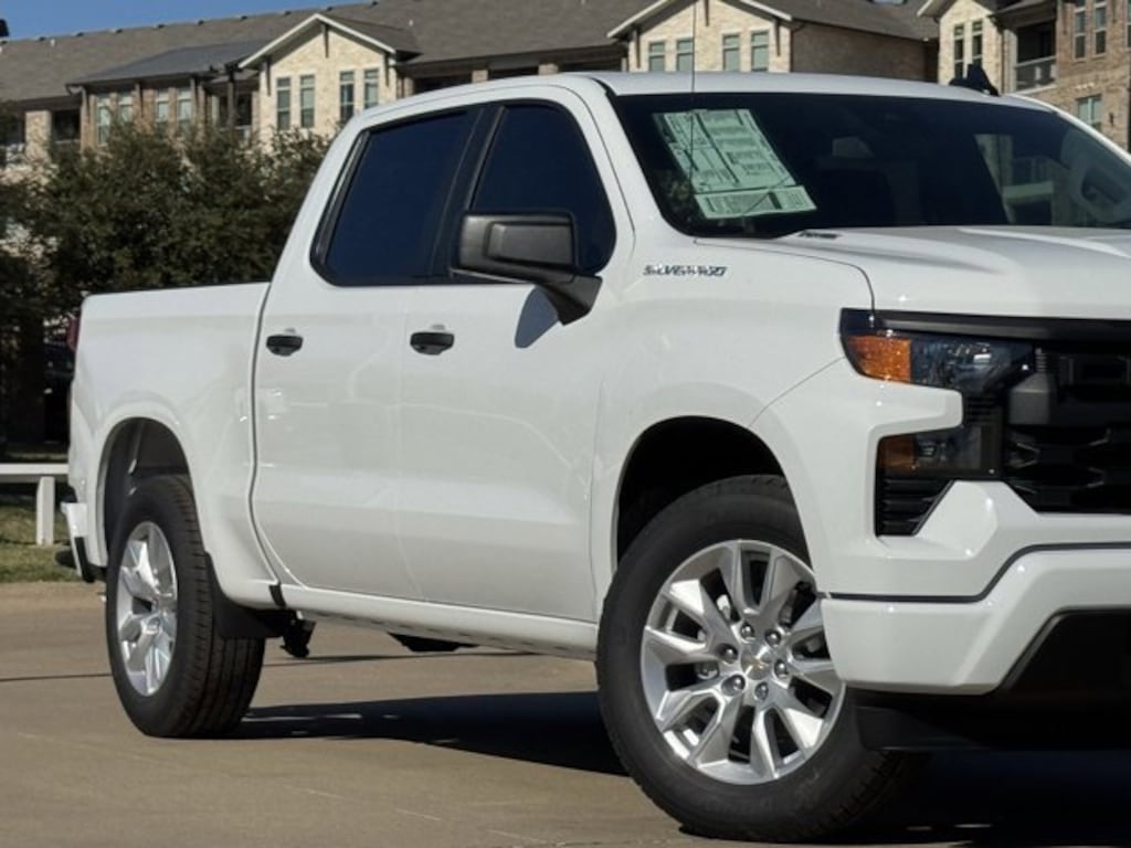New 2026 Chevrolet Silverado 1500 Custom Truck Crew Cab