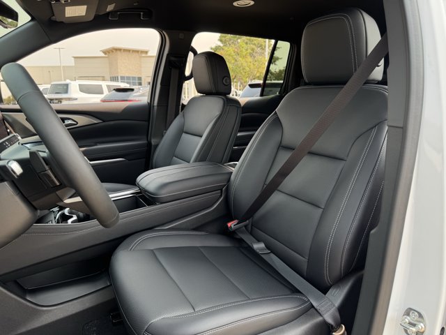 2027 Chevrolet Traverse LT - Photo 20