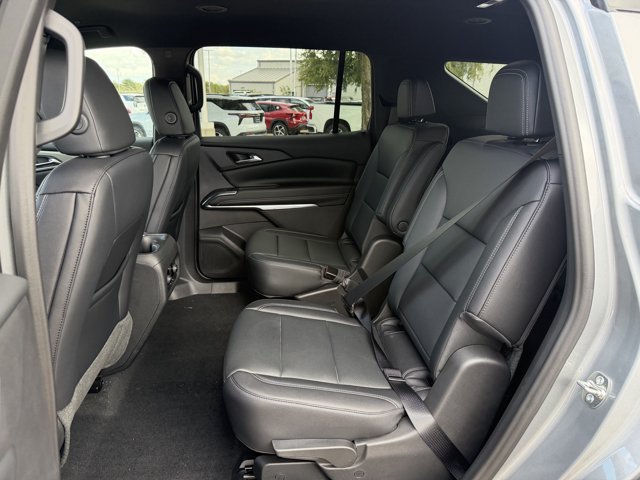 2027 Chevrolet Traverse LT - Photo 25