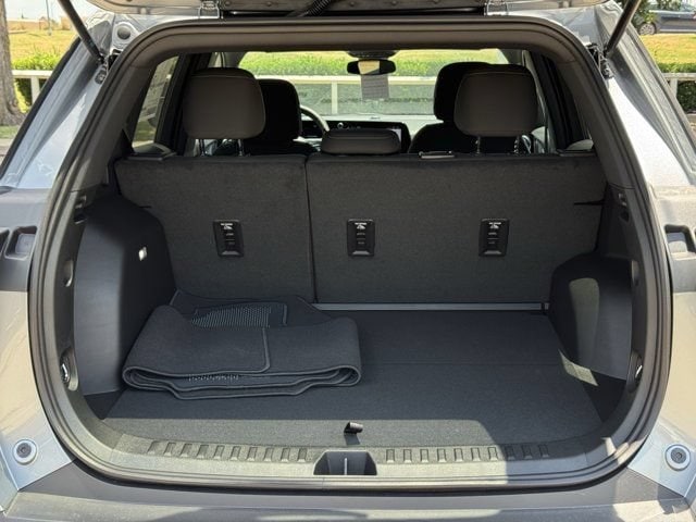 2027 Chevrolet Equinox LT - Photo 26