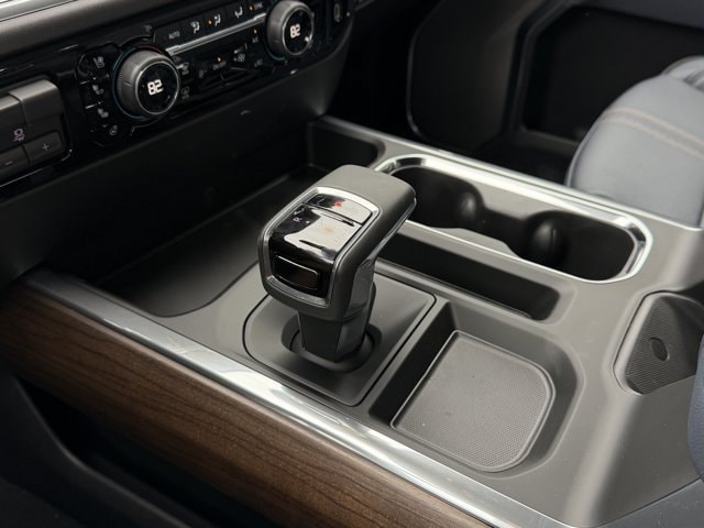 2026 Chevrolet Silverado 1500 High Country - Photo 16