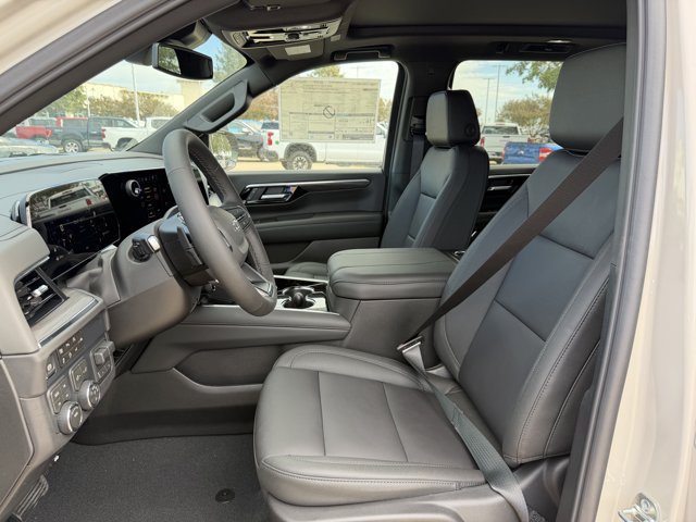 2027 Chevrolet Suburban Z71 - Photo 24