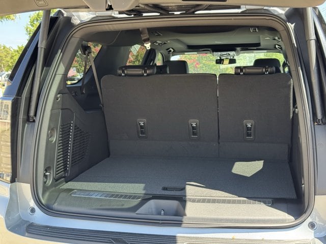 2026 Chevrolet Suburban RST - Photo 27