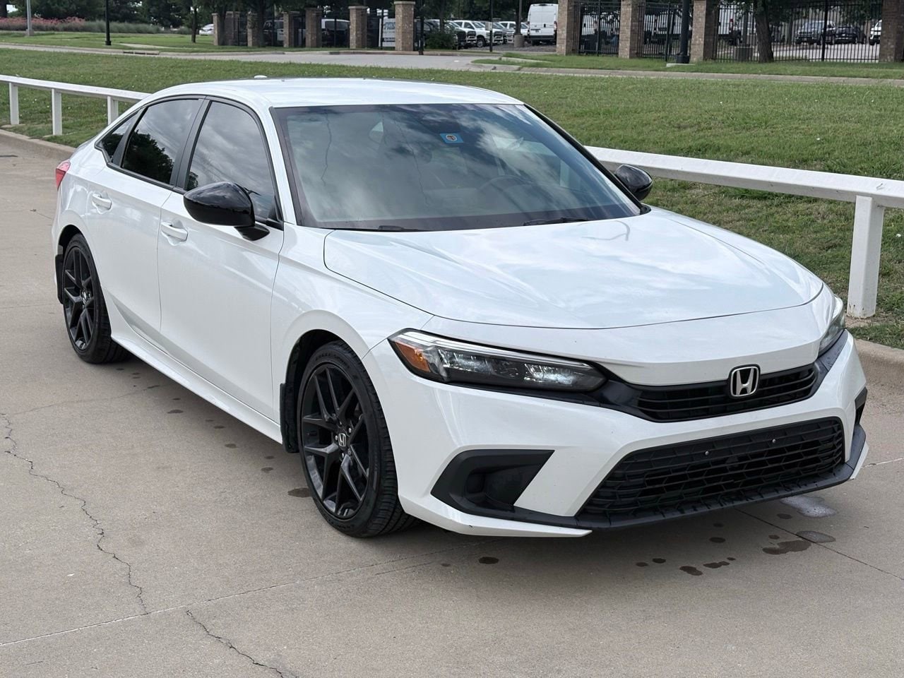 2022 Honda Civic Sport CVT's photo