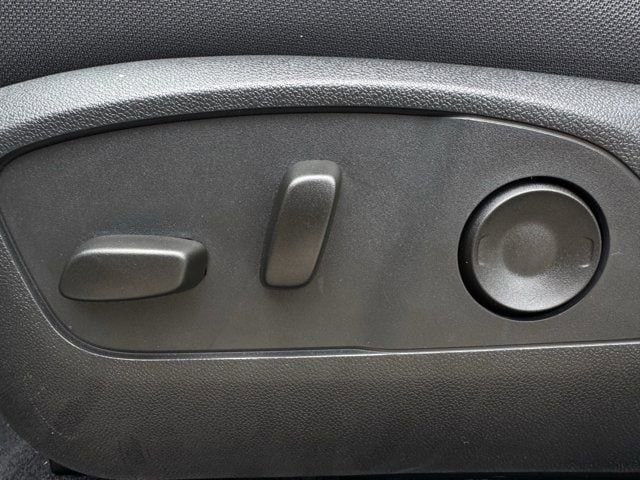 2025 Chevrolet Traverse LT - Photo 22