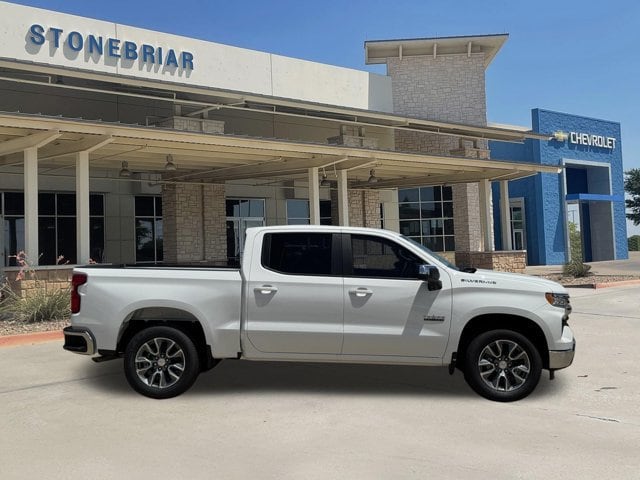 2026 Chevrolet Silverado 1500 LT - Photo 4