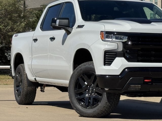 2026 Chevrolet Silverado 1500 LT Trail Boss - Photo 3