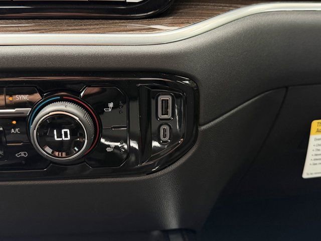 2026 Chevrolet Silverado 1500 LT - Photo 19