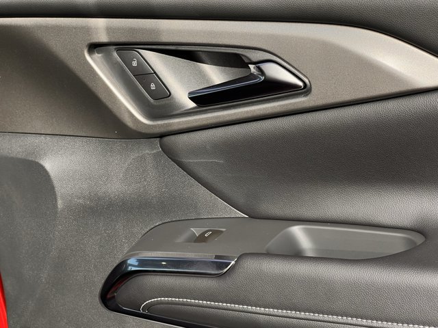 2027 Chevrolet Traverse LT - Photo 26