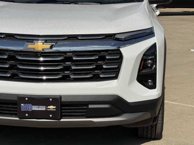 2027 Chevrolet Equinox LT - Photo 9