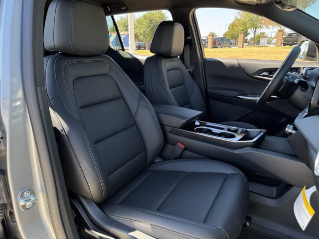2027 Chevrolet Equinox LT - Photo 25