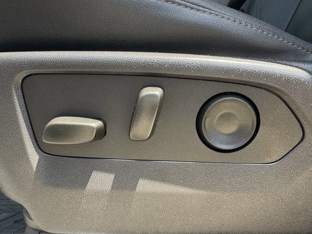2025 Chevrolet Silverado 1500 LTZ - Photo 27