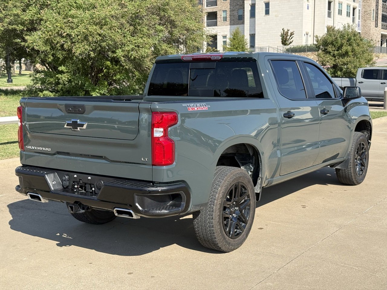 2025 Chevrolet Silverado 1500 LT Trail Boss photo 4