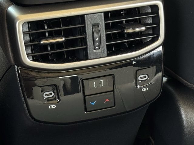 2023 Lexus RX 350 - Photo 30