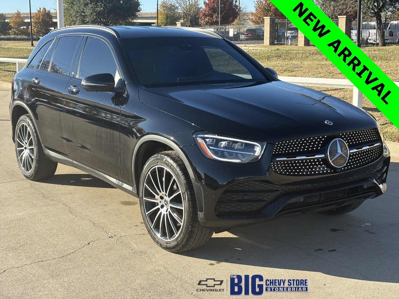 2022 Mercedes-Benz GLC GLC300's photo