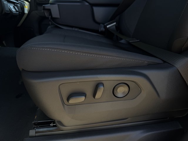2026 Chevrolet Silverado 1500 Custom - Photo 23
