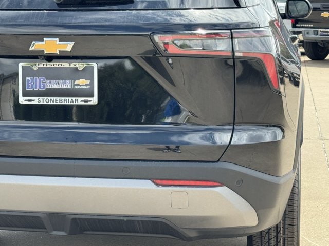 2027 Chevrolet Equinox LT - Photo 7