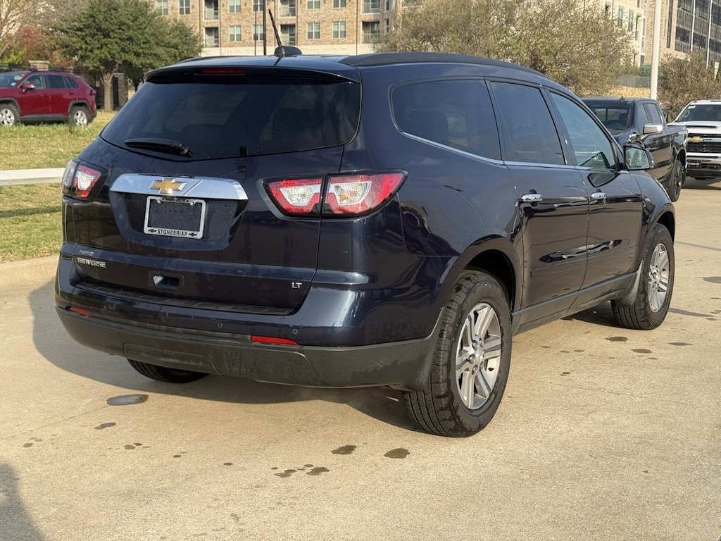 Used 2017 Chevrolet Traverse LT SUV