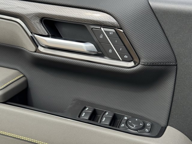 2026 Chevrolet Silverado 1500 ZR2 - Photo 20