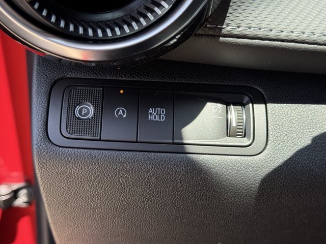 2027 Chevrolet Equinox LT - Photo 20