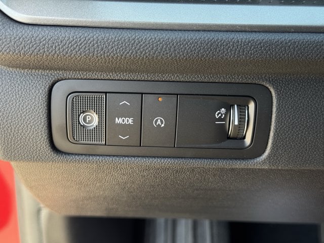 2027 Chevrolet Traverse LT - Photo 18