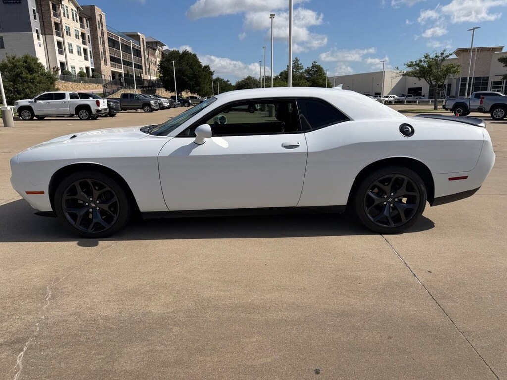 Used 2020 Dodge Challenger SXT Coupe