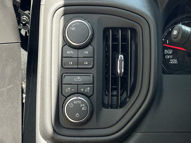 2026 Chevrolet Silverado 1500 Custom Trail Boss - Photo 20