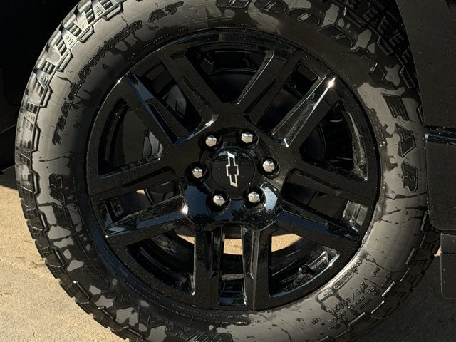 2026 Chevrolet Silverado 1500 Custom - Photo 10