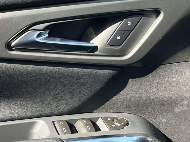 2027 Chevrolet Traverse LT - Photo 21