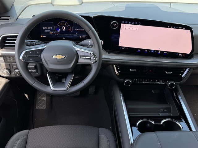 2026 Chevrolet Suburban LS - Photo 11