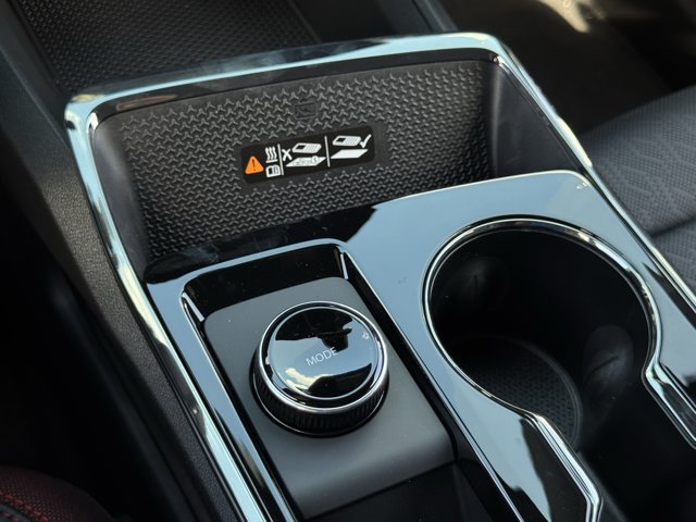 2027 Chevrolet Equinox RS - Photo 16