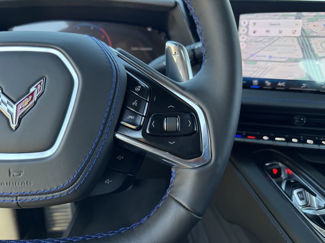 2027 Chevrolet Corvette Stingray 2LT - Photo 17