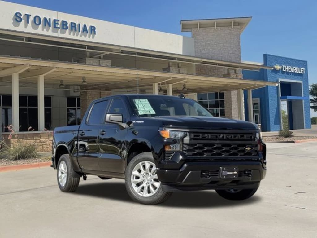 New 2026 Chevrolet Silverado 1500 Custom Truck Crew Cab