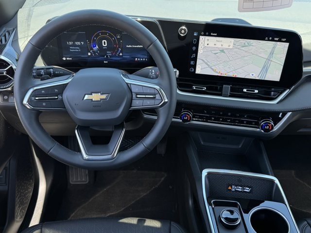 2027 Chevrolet Equinox LT - Photo 11