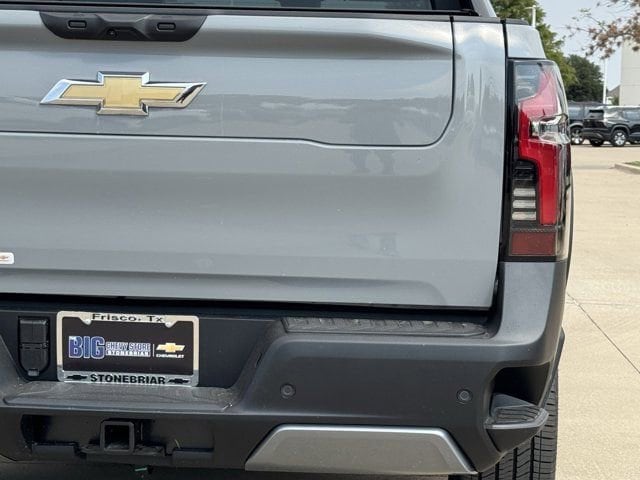 2026 Chevrolet Silverado EV LT - Photo 7