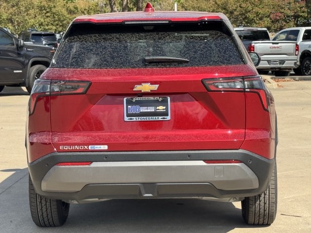 2027 Chevrolet Equinox LT - Photo 6