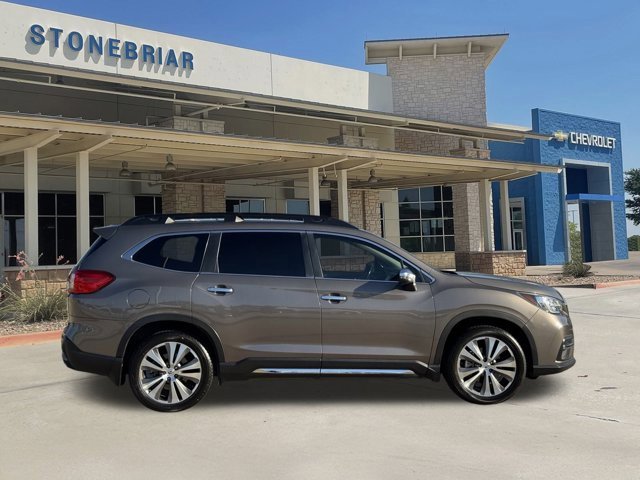 2021 Subaru Ascent Touring photo 3