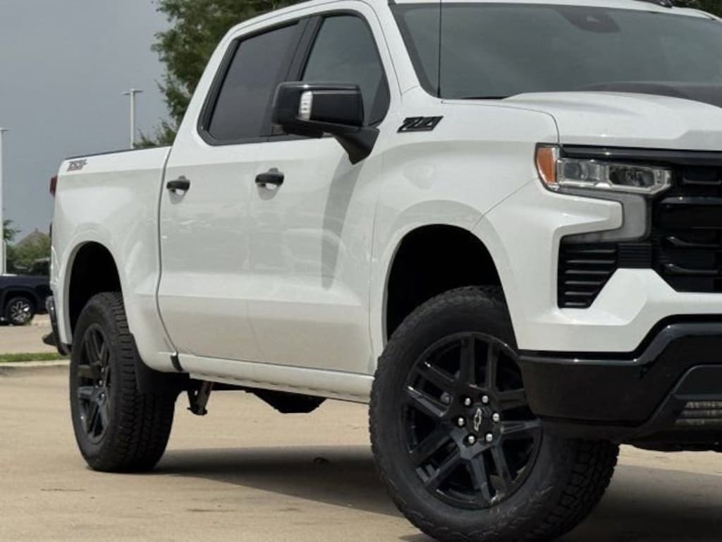 New 2026 Chevrolet Silverado 1500 LT Trail Boss Truck Crew Cab