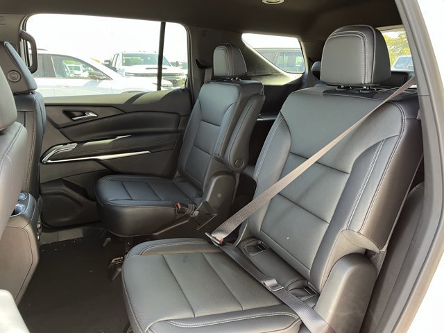 2027 Chevrolet Traverse LT - Photo 23