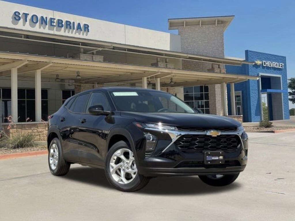 New 2026 Chevrolet Trax LS SUV