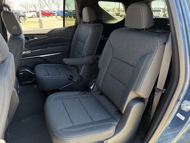 2025 Chevrolet Traverse LT - Photo 23