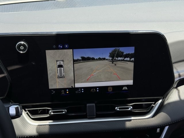 2027 Chevrolet Equinox LT - Photo 14