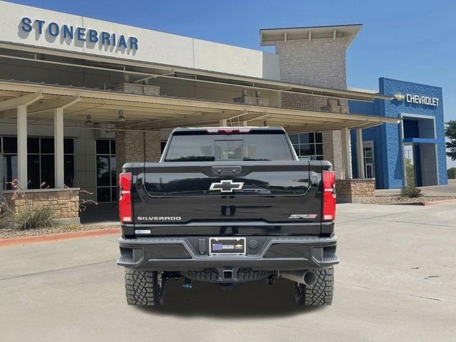 2026 Chevrolet Silverado 2500 HD ZR2 - Photo 7