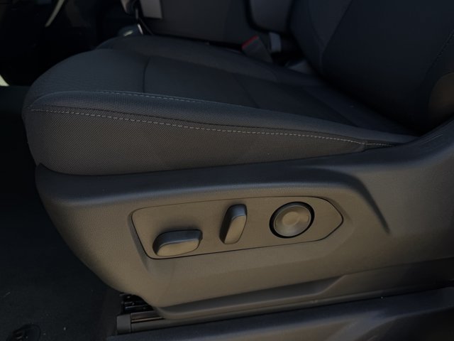 2026 Chevrolet Silverado 1500 Custom - Photo 23